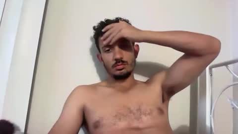 chrislover2125 online show from April 26, 6:00 am