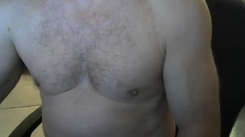 Snapshot of chrismas1 chatting on February 4, 1:38 pm chrismas1 online show from February 4, 1:38 pm