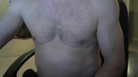 Snapshot of chrismas1 chatting on February 16, 2:21 pm chrismas1 online show from February 16, 2:21 pm