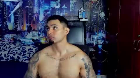 Chriss Stewart online show from June 20, 2:36 am