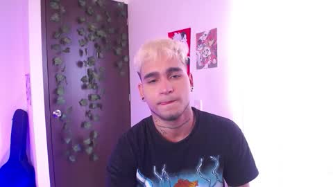 Christian Wang online show from March 21, 6:11 pm