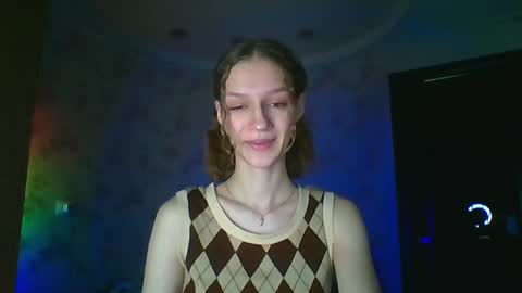 Snapshot of chrissy_joyful chatting on April 24, 4:15 am chrissy_joyful online show from April 24, 4:15 am