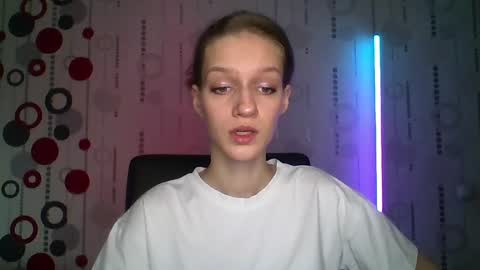 Snapshot of chrissy_joyful chatting on May 5, 5:15 am chrissy_joyful online show from May 5, 5:15 am