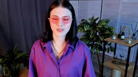 Snapshot of christaschrecongost chatting on March 4, 6:14 pm christaschrecongost online show from March 4, 6:14 pm