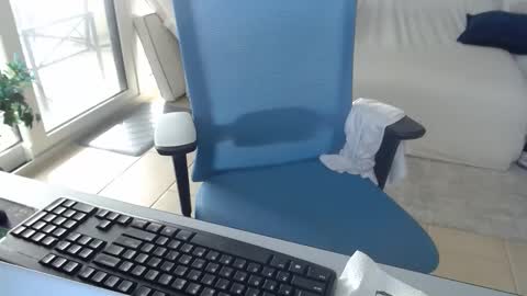 Michael USA online show from December 4, 6:49 pm