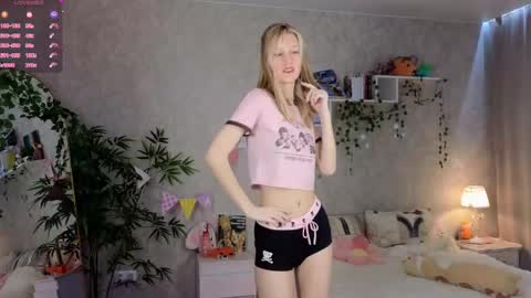 Ann online show from April 15, 12:01 pm