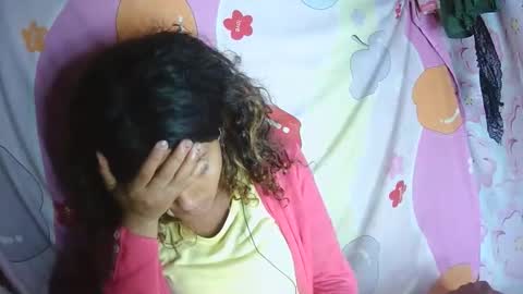 christine213 online show from December 16, 9:09 pm