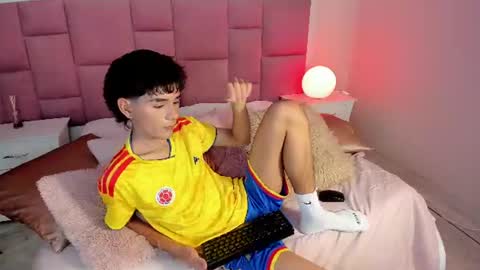 Chris online show from June 22, 7:55 pm