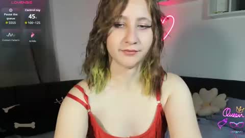 Snapshot of christyw3b chatting on July 22, 5:38 pm christyw3b online show from July 22, 5:38 pm