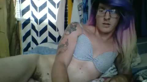 chrisvibess online show from April 23, 8:55 pm