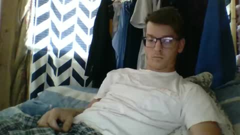 chrisvibess online show from May 3, 2:01 pm