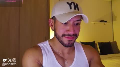 Chris online show from February 6, 3:33 am