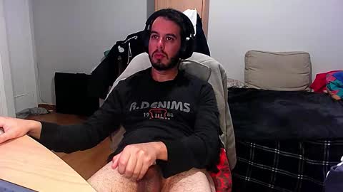 Snapshot of chromefox123 chatting on February 3, 8:03 pm Chromefox123 online show from February 3, 8:03 pm