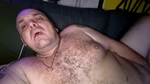 chubbyman43 online show from July 5, 2:40 am
