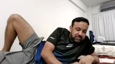 Snapshot of chupamelabi chatting on March 28, 12:54 am Guillote online show from March 28, 12:54 am