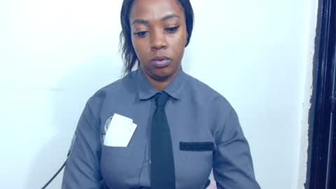 ciaraebonyxxx online show from July 17, 11:39 am
