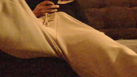 Ernesto online show from April 16, 11:33 am