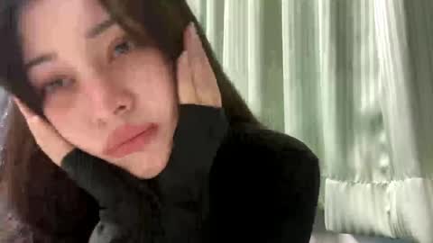 Lin online show from May 16, 12:51 am
