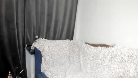 Snapshot of cindydreamflute chatting on March 16, 6:34 pm CINDY online show from March 16, 6:34 pm