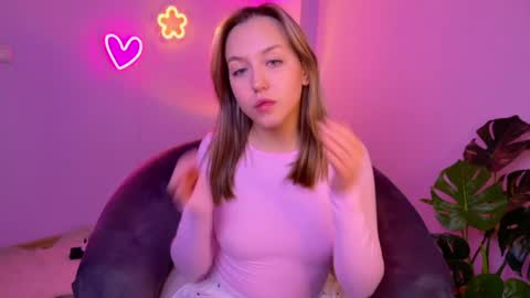 cindylovesmith online show from May 25, 3:23 am