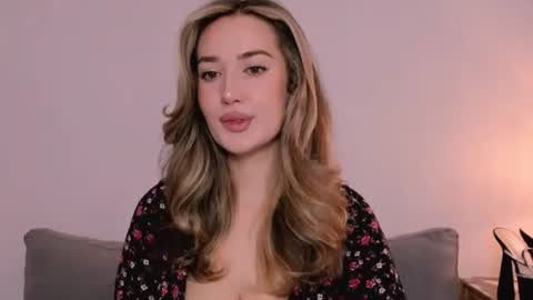 cindyprettywomen online show from November 7, 1:33 pm