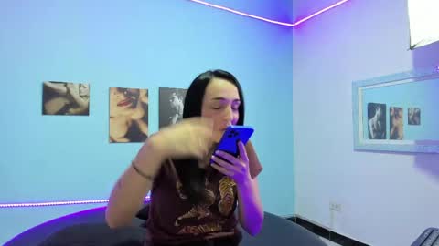 Cinthya online show from April 15, 5:53 pm