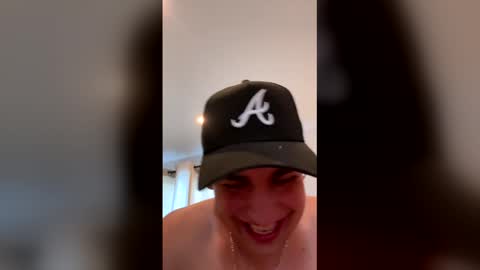 Snapshot of cityyboii chatting on April 12, 10:42 am cityyboii online show from April 12, 10:42 am