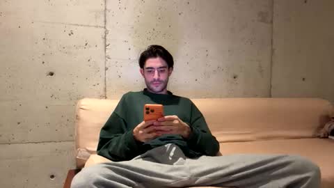 Snapshot of ckeefer96 chatting on December 19, 6:31 am ckeefer96 online show from December 19, 6:31 am