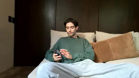 Snapshot of ckeefer96 chatting on December 21, 6:15 pm ckeefer96 online show from December 21, 6:15 pm