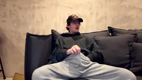 Snapshot of ckeefer96 chatting on February 1, 12:42 am ckeefer96 online show from February 1, 12:42 am