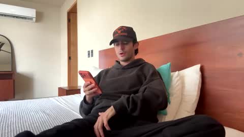 Snapshot of ckeefer96 chatting on February 3, 7:30 pm ckeefer96 online show from February 3, 7:30 pm