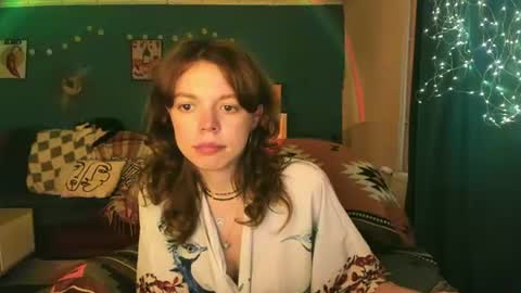 Snapshot of clancyosbourne chatting on July 18, 5:28 pm Clancy online show from July 18, 5:28 pm