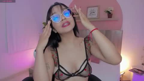 C L A R A online show from December 16, 2:49 am