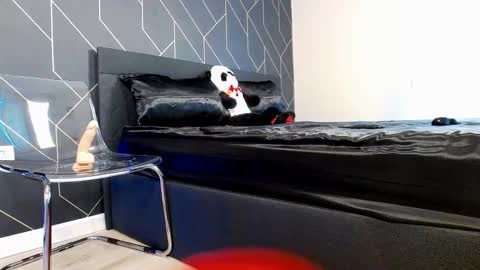 clarabarness15 online show from February 24, 8:23 am