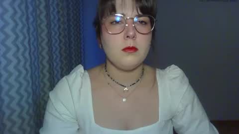 Clara online show from May 13, 6:05 pm