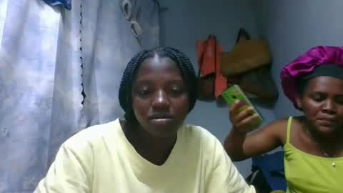 Snapshot of clarisse98 chatting on January 6, 4:54 pm clarisse98 online show from January 6, 4:54 pm