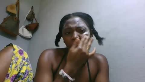 Snapshot of clarisse98 chatting on January 10, 6:26 am clarisse98 online show from January 10, 6:26 am