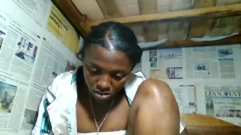 clarisse98 online show from July 13, 6:49 am