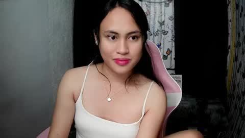 Snapshot of classy_sassy18 chatting on July 23, 8:34 am Sassy online show from July 23, 8:34 am