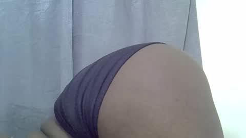 classy_zoey online show from November 28, 11:40 pm