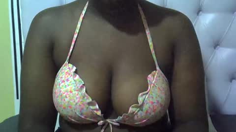 classy_zoey online show from March 6, 4:31 am