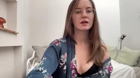 classyandgirly online show from February 18, 8:16 pm