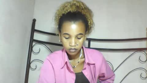 claudianne online show from April 3, 6:55 am