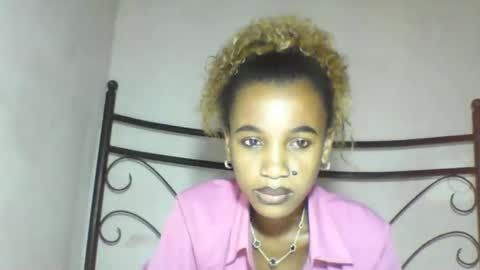 claudianne online show from April 7, 6:47 am