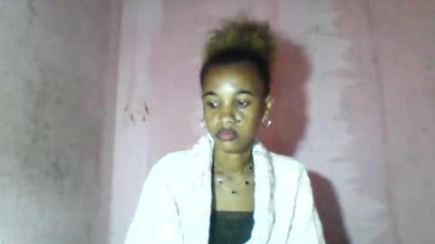 Snapshot of claudiannah chatting on June 26, 3:33 am claudianne online show from June 26, 3:33 am