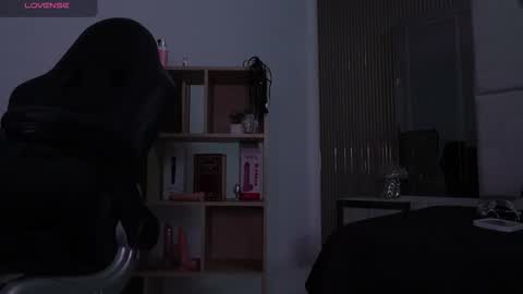 Cleo Adams online show from February 12, 5:13 am