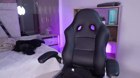 Cleo Adams online show from February 24, 4:54 am