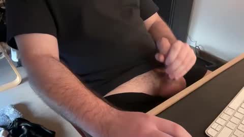 Snapshot of clemlorue75 chatting on February 25, 11:53 am clemlorue75 online show from February 25, 11:53 am