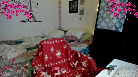 cleo_christmas online show from April 18, 12:14 am