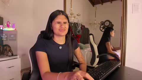 Snapshot of cleopatraa1 chatting on December 16, 6:57 pm Cleopatra online show from December 16, 6:57 pm